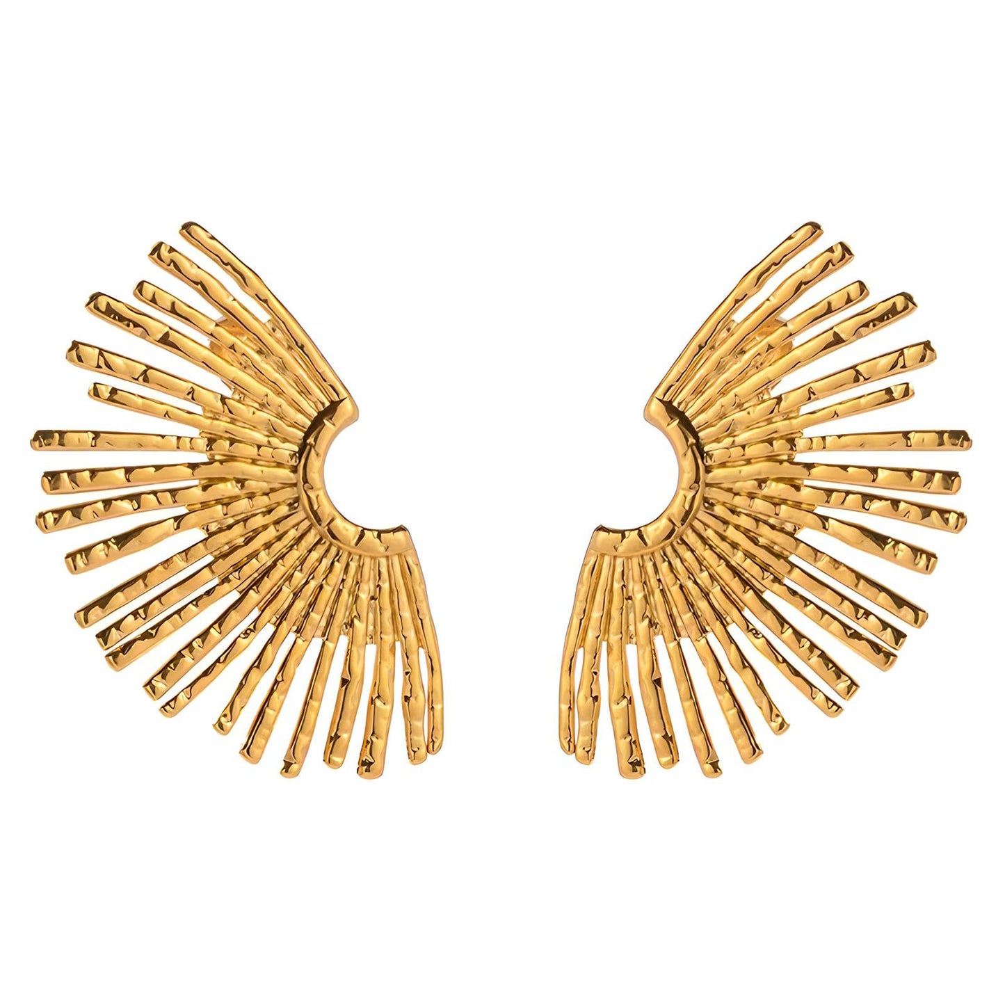 Fan girl, gold earrings