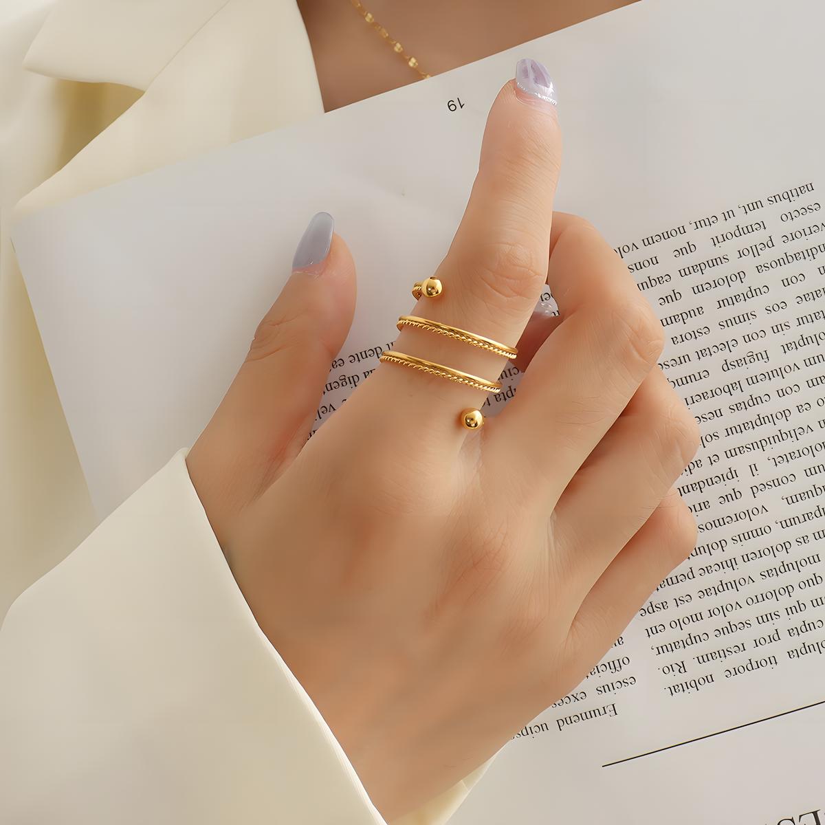 Alba Adjustable Gold Ring